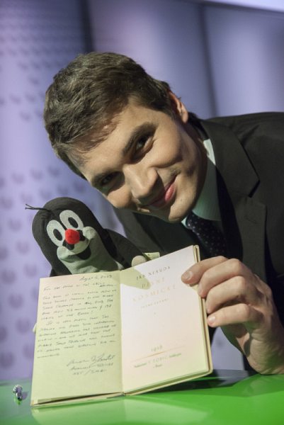 Krteček a Písně kosmické, cestovatelé vesmírem s Andrew Feustlem