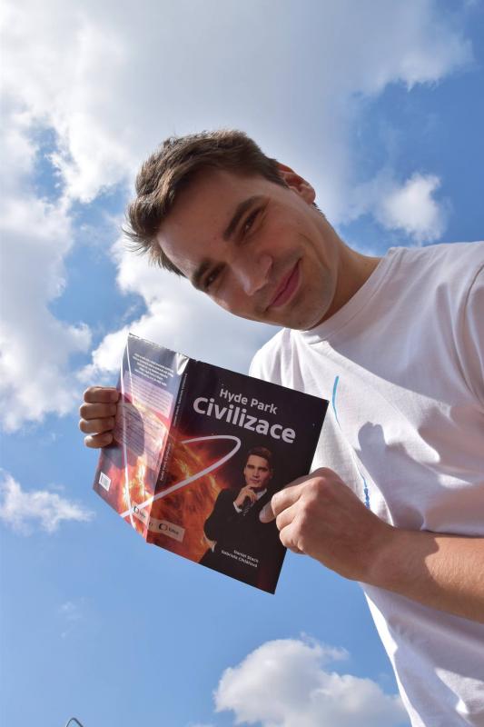 Kniha vybraných rozhovorů z Hyde park civilizace